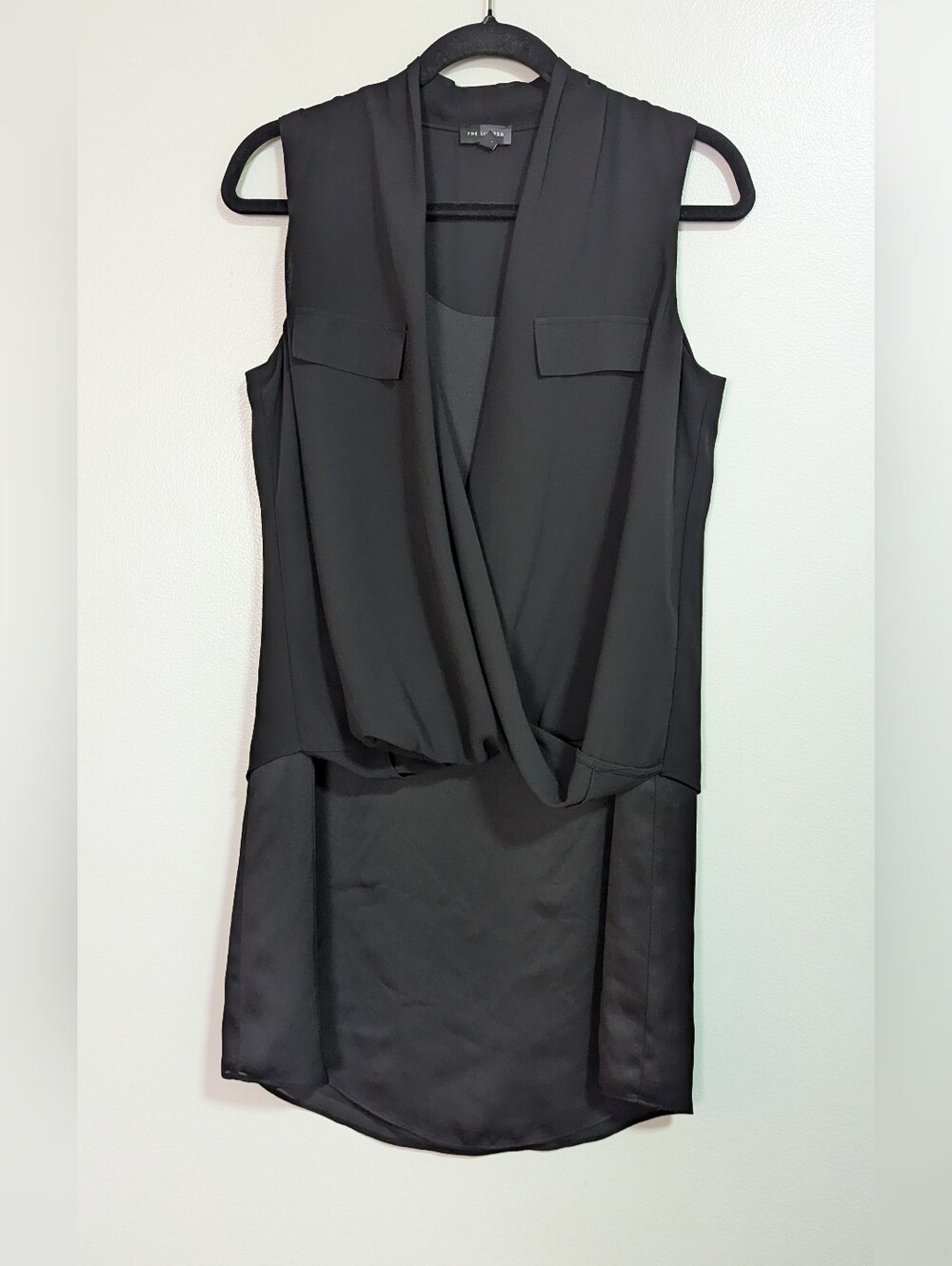 The Limited Black Sleeveless Draped Faux Wrap Dress Size Small